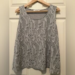 Rose & Olive Gray Floral Textured Tank Top